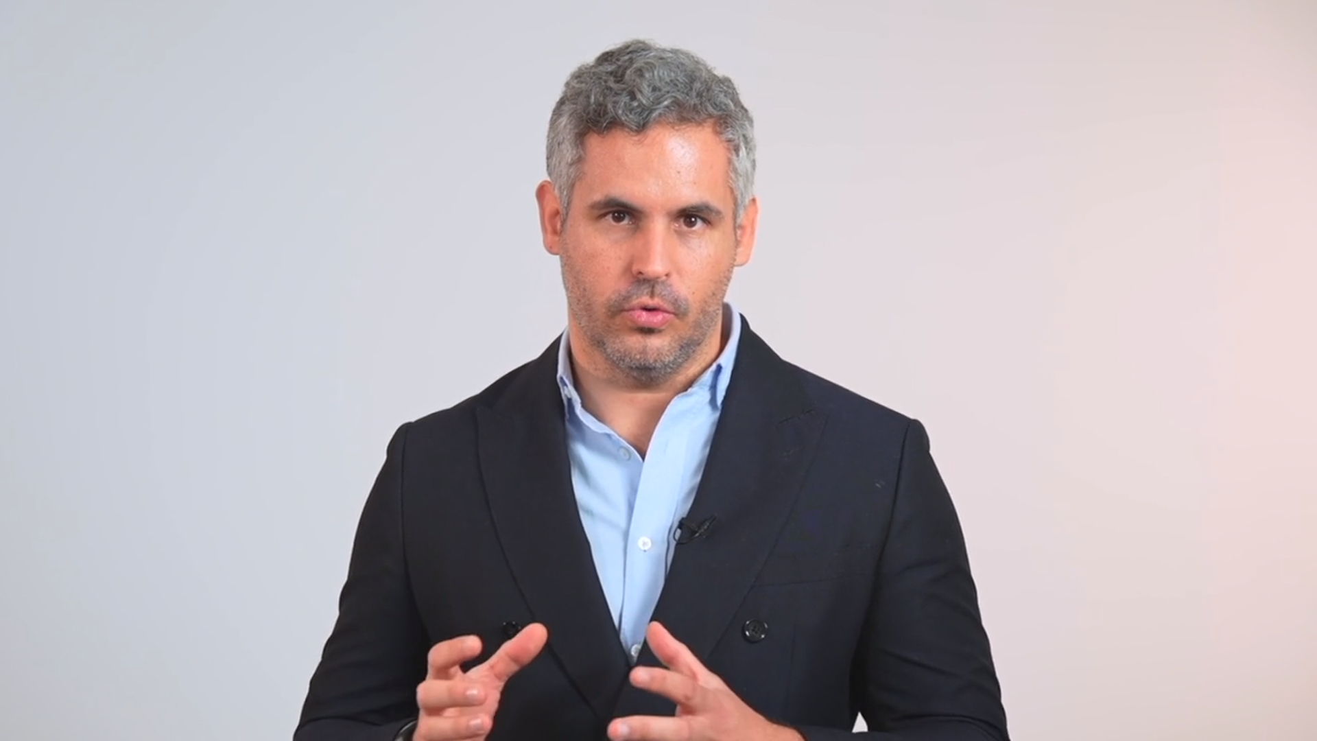 Master Power Investing - The Power Business School 📘📈